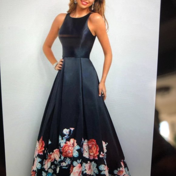 Blush Gown, Size 12, Black Navy Multi - Picture 7 of 7